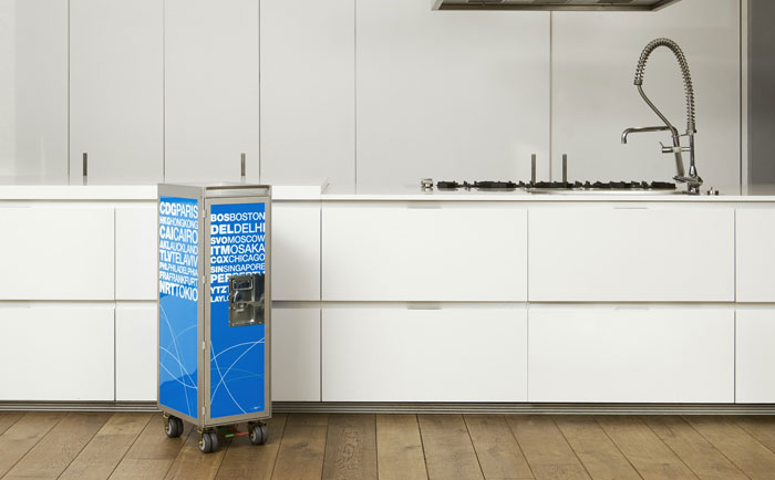 Ein boardbar Trolley für die Küche &copy; byThom / Thomas Klugt