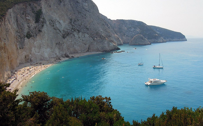 Die Insel Lefkada ist auch für ihre schönen Strände bekannt. &copy; Pixabay