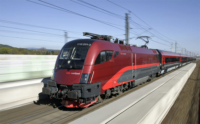 Railjet der ÖBB - ab Winter auch nach Prag. &copy; Harald Eisenberger / ÖBB
