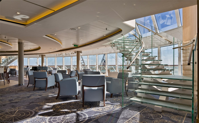 Die Explorers Lounge auf der "Viking Sea". &copy; Viking Ocean Cruises