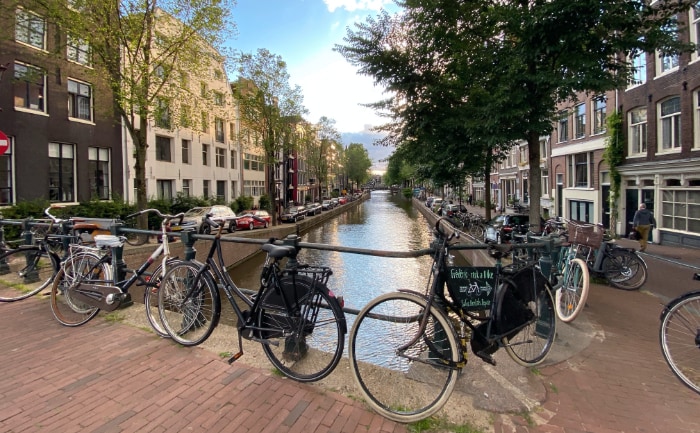 Amsterdam zählte 2023 mehr als 20 Millionen Nächtigungen. &copy; ReiseInsider