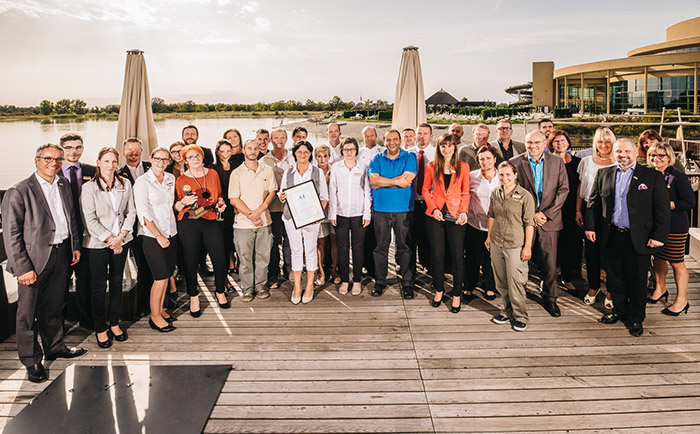Das Team der St. Martins Therme & Lodge kann sich über eine wichtige Auszeichnung freuen. &copy; St. Martins Therme & Lodge