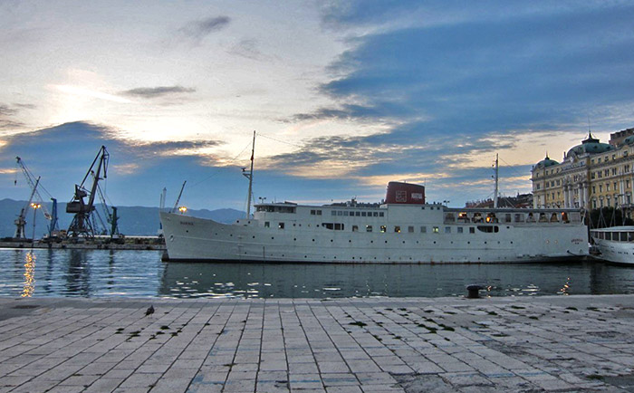 Das Botel von außen. © Gregor Faistauer Das Botel von außen. © Gregor Faistauer