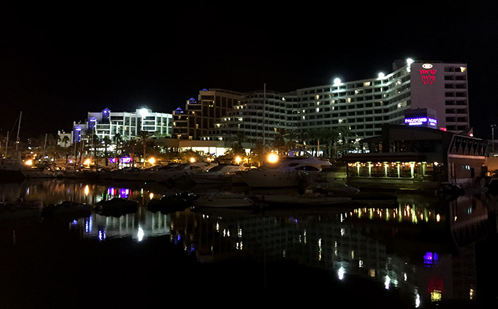 In der Marina von Eilat parkt so manche luxuriöse Jacht. &copy; Martin Metzenbauer