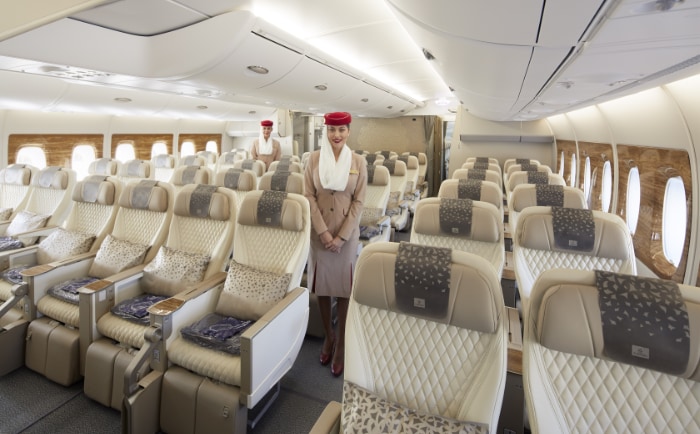 Im Airbus A380 sind die Premium-Eco-Sitze in einer 2-4-2-Konfiguration eingebaut. &copy; Emirates