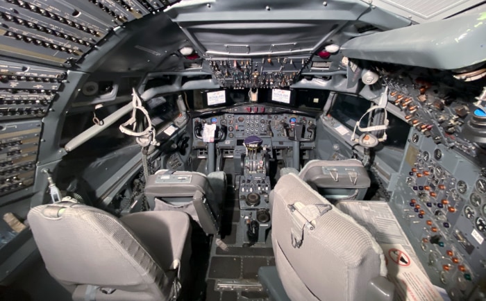 Im Cockpit der Boeing 727 kann man auch Platz nehmen. &copy; ReiseInsider