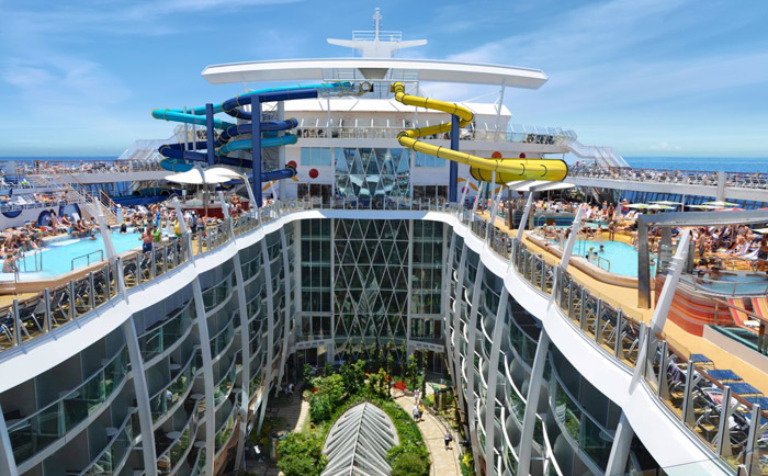 Großzügig dimensionierte "Harmony of the Seas". © Royal Carribean International Großzügig dimensionierte "Harmony of the Seas". © Royal Carribean International