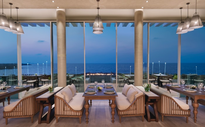 Insgesamt sechs Bars und Restaurants sorgen für das kulinarische Wohl. © IHG Insgesamt sechs Bars und Restaurants sorgen für das kulinarische Wohl. © IHG