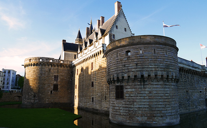 Das Château des ducs de Bretagne ist eine der Hauptattraktionen von Nantes. &copy; Martin Metzenbauer