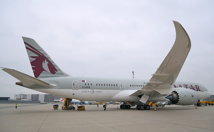 Die elegante Erscheinung der Boeing 787. &copy; Martin Metzenbauer