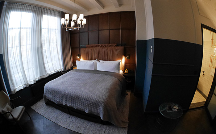 Ein "Roomy Canal View" Room. &copy; Martin Metzenbauer