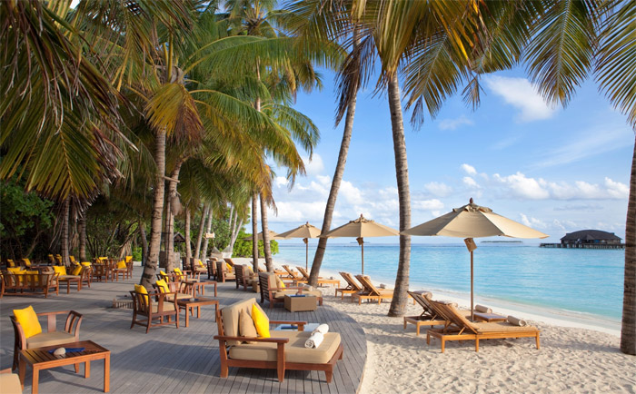 Strand &copy; The Sun Siyam Iru Fushi