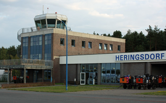 Klein, aber fein: Der Flughafen Heringsdorf. &copy; Martin Metzenbauer