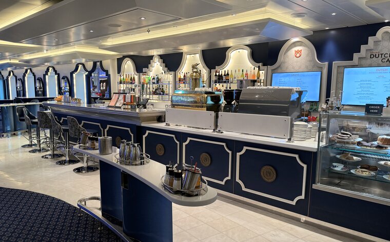 Den vielleicht besten Espresso an Bord gibt es im Grand Dutch Café. &copy; ReiseInsider