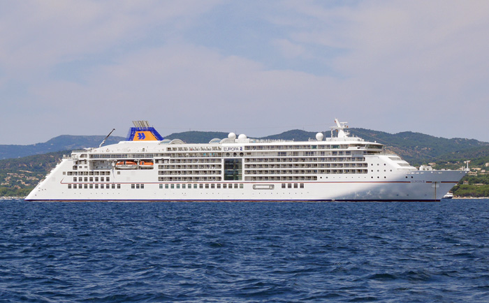 Die Europa 2 wurde 2013 von Hapag-Lloyd Cruises übernommen. &copy; ReiseInsider