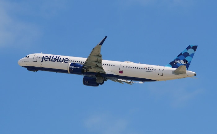 Startender Jetblue-Airbus am JFK Airport New York. &copy; ReiseInsider
