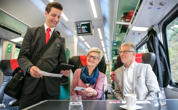 Mit einer Reservierung reist es sich oft entspannter. &copy; ÖBB / Harald Eisenberger