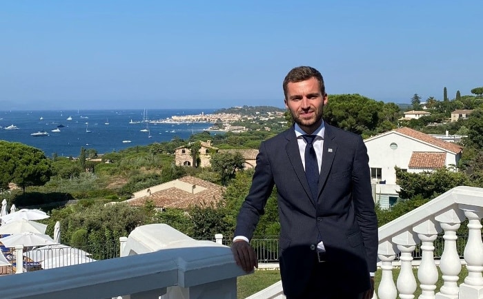 Hugo Trillaud verrät seine persönlichen Tipps für Saint-Tropez. &copy; Althoff Collection