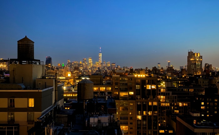 Ausblick aus dem "Motto" in Richtung Lower Manhattan. &copy; ReiseInsider