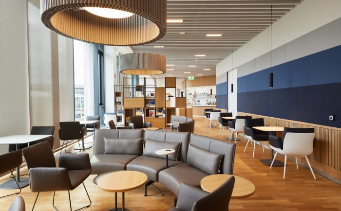 In den Lounges kann man arbeiten und natürlich auch entspannen. &copy; Lufthansa Group