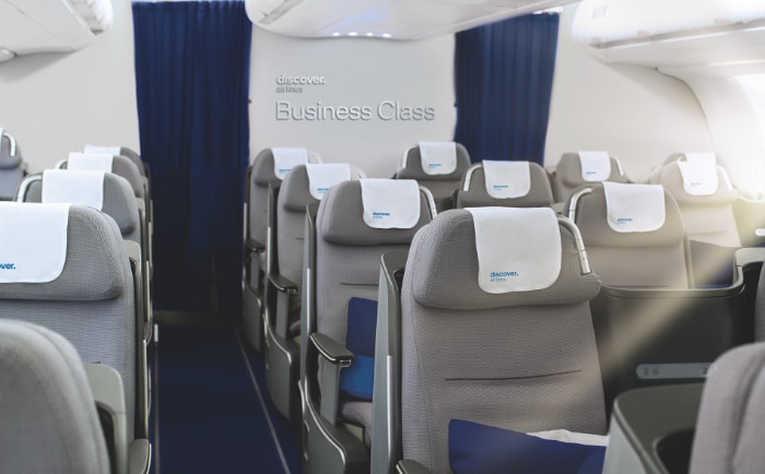 Langstrecken Business Class im neuen Look  &copy; Discover Airlines