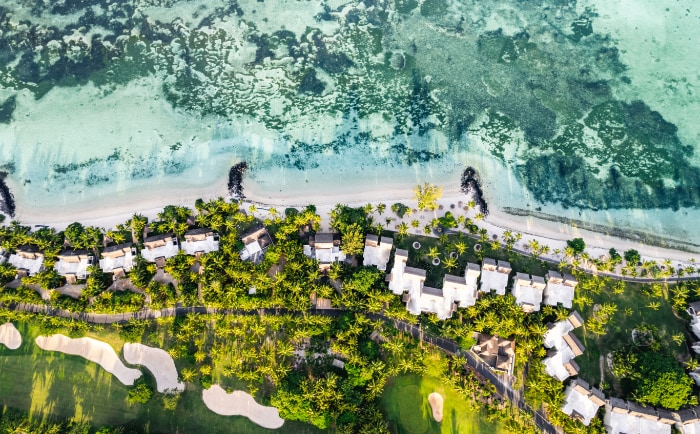 Ein Teil des Paradis aus der Luft. &copy; Beachcomber Resorts & Hotels