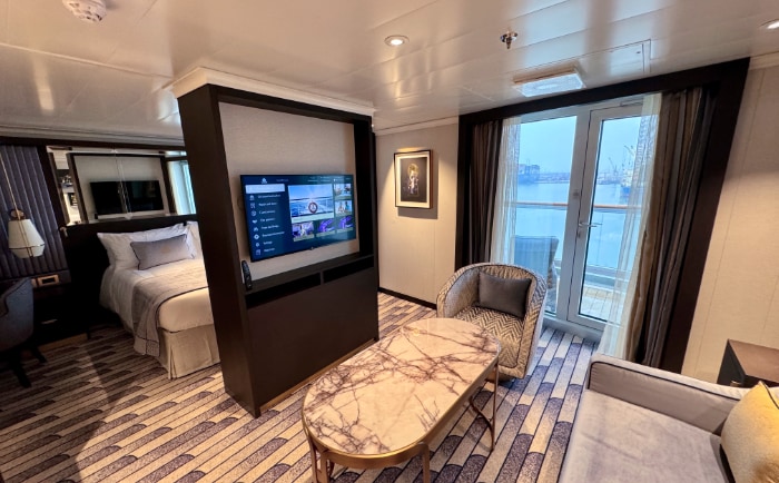 Eine Suite an Bord der Queen Anne. &copy; ReiseInsider