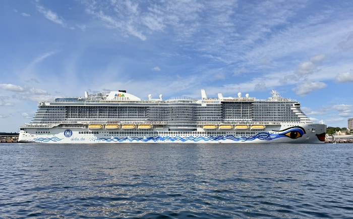 In Hamburg kann die Aida Nova besichtigt werden. &copy; ReiseInsider
