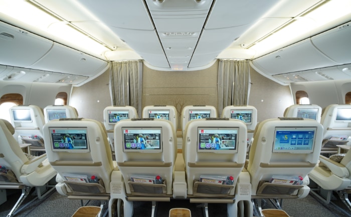 Mehr Komfort in der Premium-Eco-Kabine. &copy; Emirates