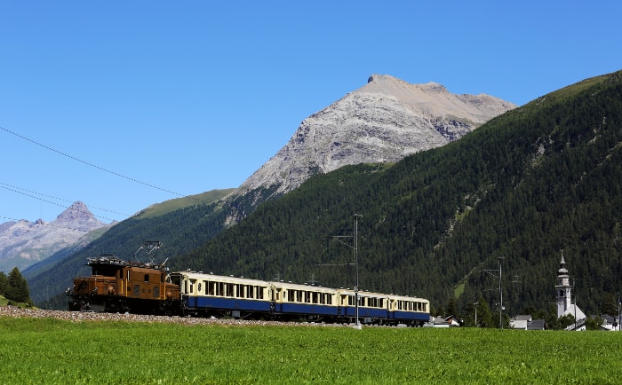 Die Waggons des Alpine Classic Pullman Express sind fast 100 Jahre alt. &copy; Rhaetische Bahn, Christoph Benz
