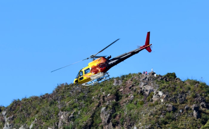 Auch Hubschrauberrundflüge sind auf Réunion beliebt. &copy; ReiseInsider