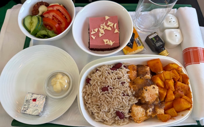 Menü auf dem getesteten Ethiopian-Kurzstreckenflug. &copy; 