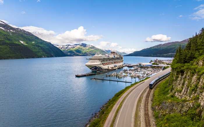 Die Sapphire Princess in Whittier, Alaska. © ReiseInsider Die Sapphire Princess in Whittier, Alaska. © ReiseInsider