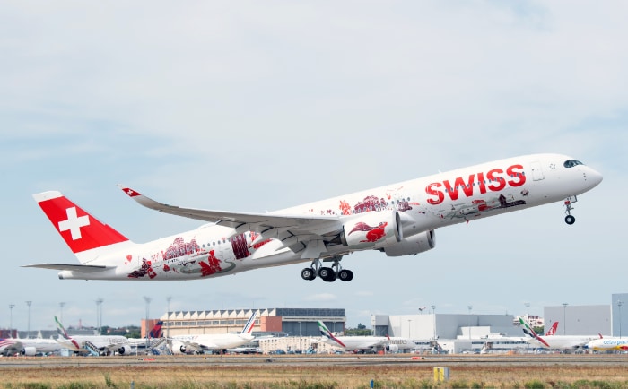 Der erste Airbus A350 von Swiss in Spezialbemalung. &copy; Swiss