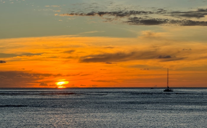 Wenn es die Witterung erlaubt, kann man wunderschöne Sonnenuntergänge erleben. &copy; ReiseInsider