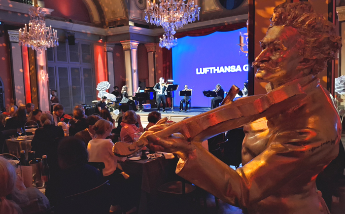 Johann Strauss ist heuer auch bei der AUA Thema. &copy; Martin Dichler