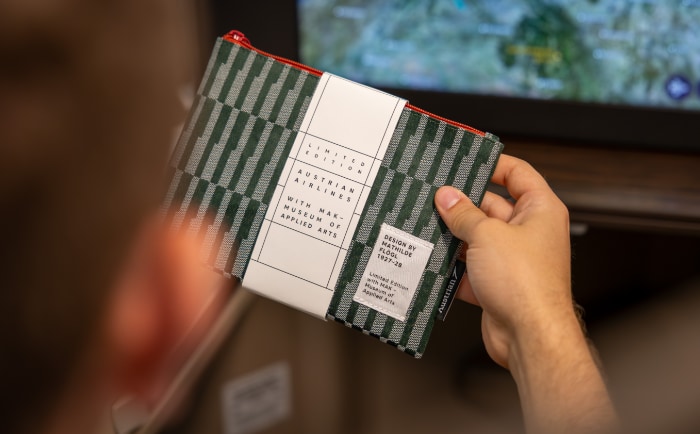 Von Mathilde Flögl (1893-1958) stammt dieser textile Entwurf. © Austrian Airlines / SD Von Mathilde Flögl (1893-1958) stammt dieser textile Entwurf. © Austrian Airlines / SD