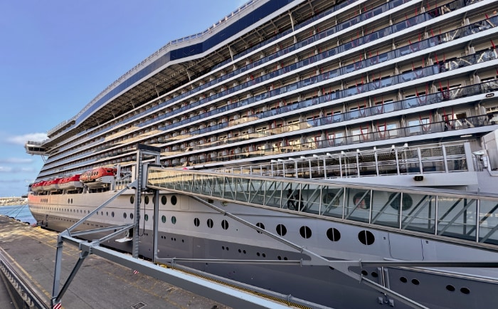 Rund 86 Prozent der Kabinen der Virgin Voyages Schiffe besitzen Balkone. &copy; ReiseInsider