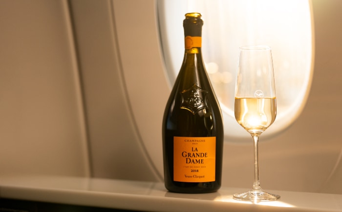 La Grande Dame - neu an Bord der Lufthansa First Class. © Lufthansa La Grande Dame - neu an Bord der Lufthansa First Class. © Lufthansa
