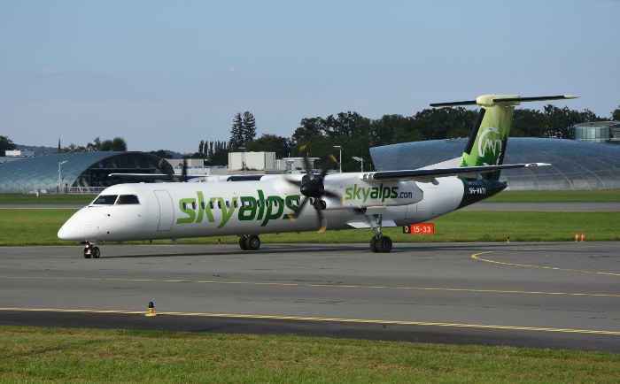 Dash 8 von SkyAlps. &copy; Salzburger Flughafen GmbH