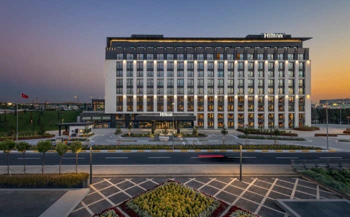 Das neue Hilton Istanbul Airport. &copy; 2026 Hilton