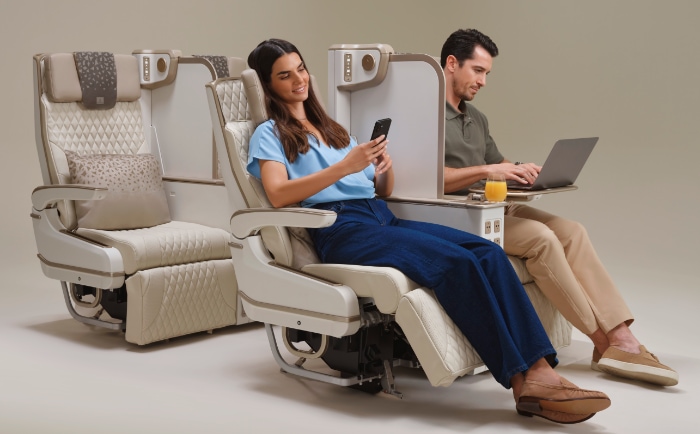 Die Sitzlehne und die Fußstütze können elektrisch bewegt werden. © Emirates Die Sitzlehne und die Fußstütze können elektrisch bewegt werden. © Emirates